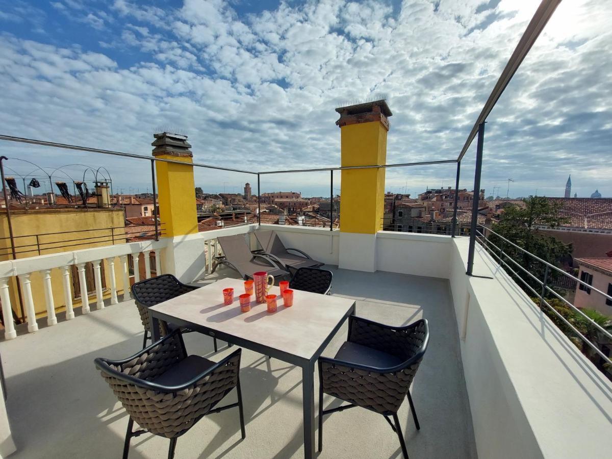 Ca' Francesca Suite Terrace In Венеция Екстериор снимка