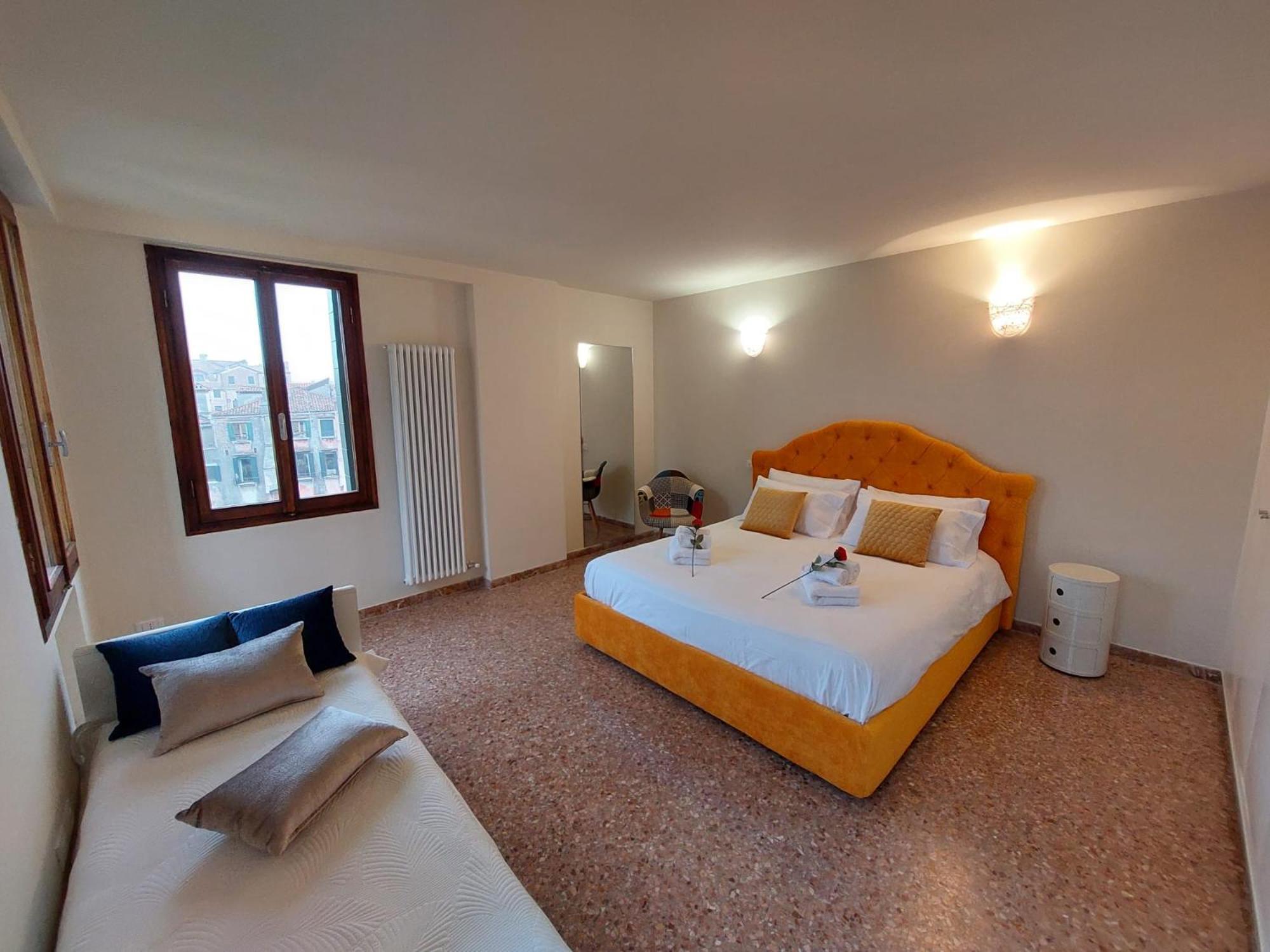 Ca' Francesca Suite Terrace In Венеция Екстериор снимка