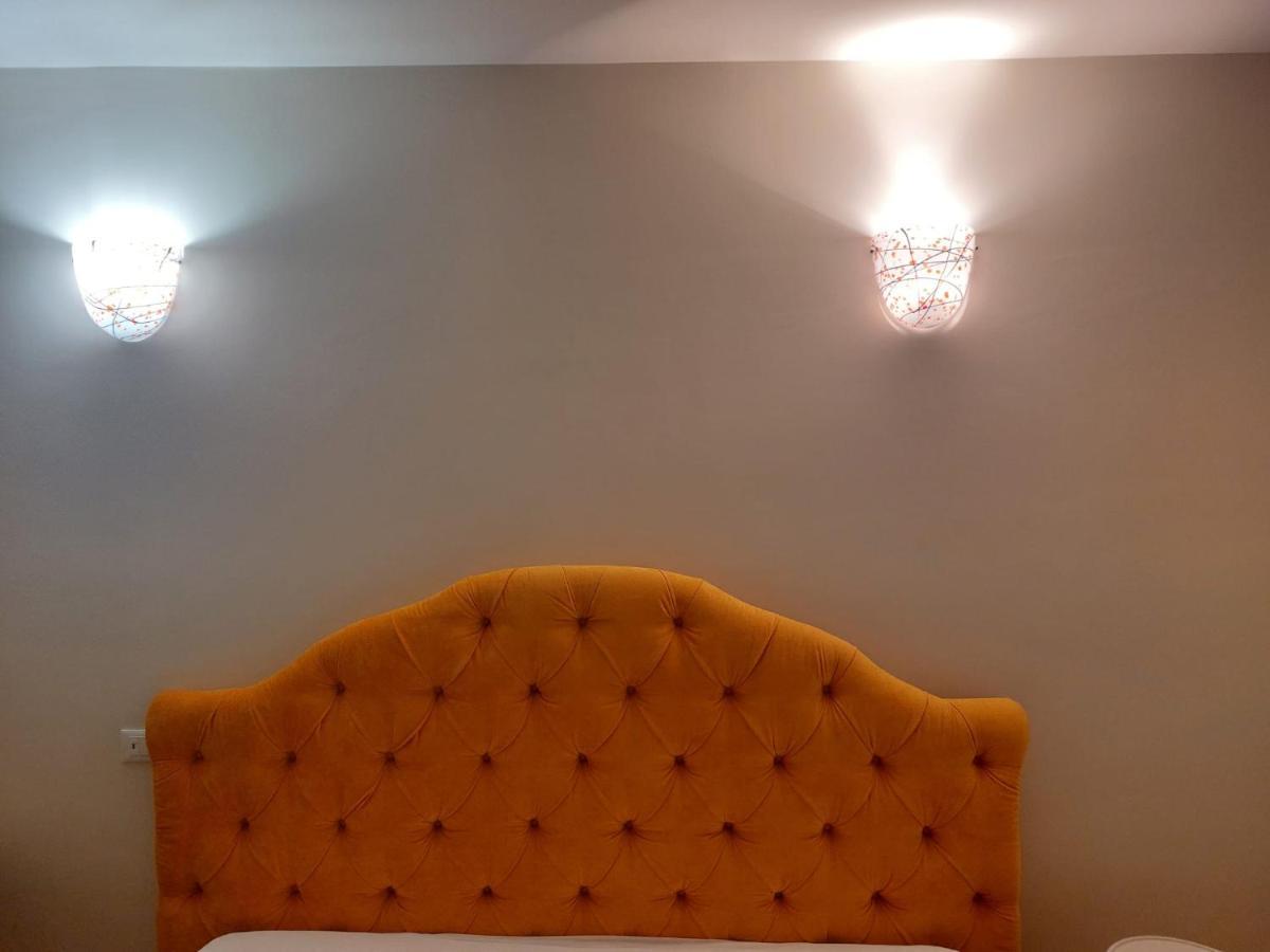 Ca' Francesca Suite Terrace In Венеция Екстериор снимка