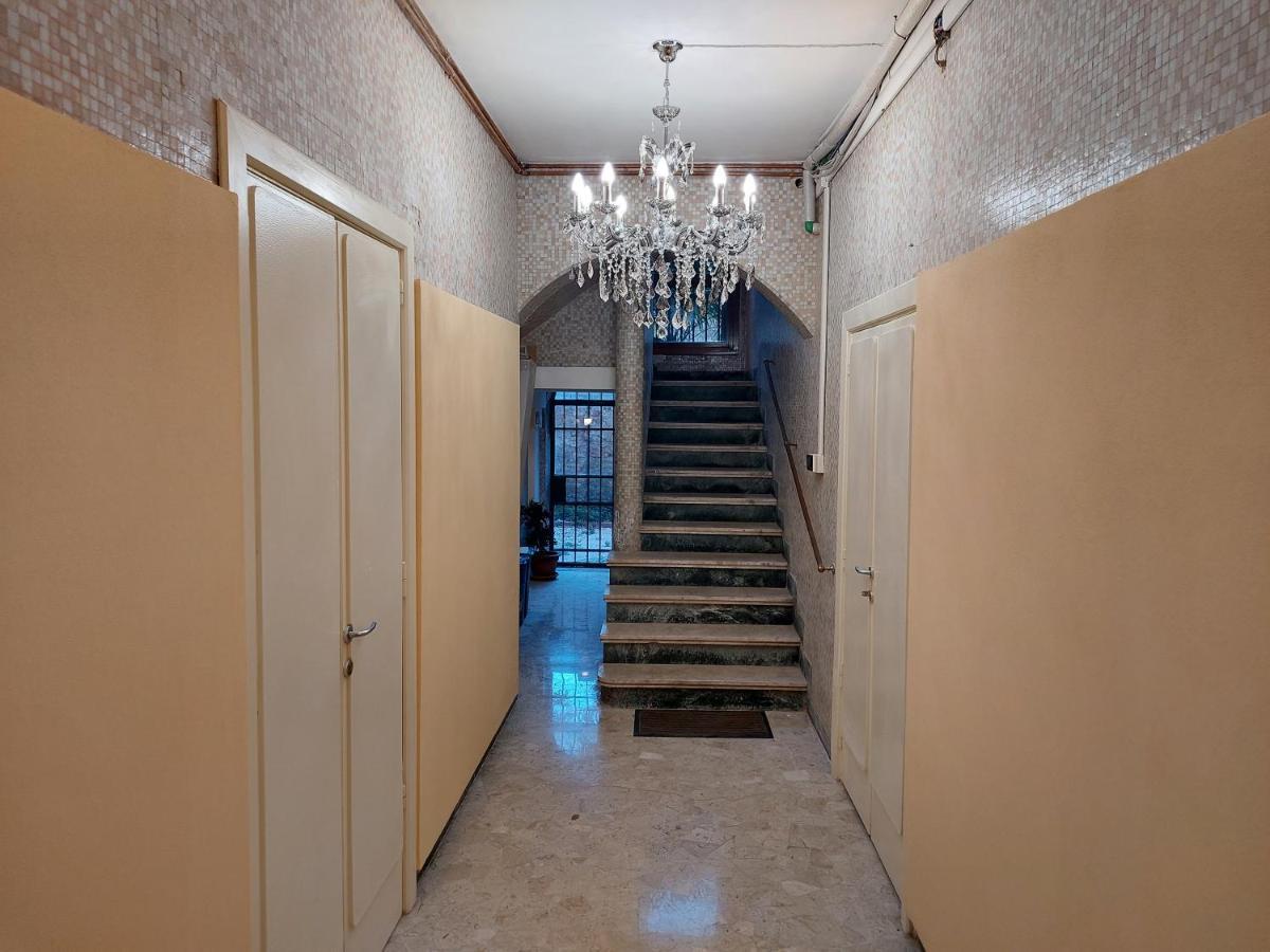 Ca' Francesca Suite Terrace In Венеция Екстериор снимка